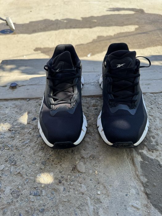 Кросовкв Reebok орегинал