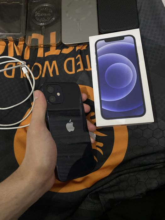 Айфон 12 не вскрывался