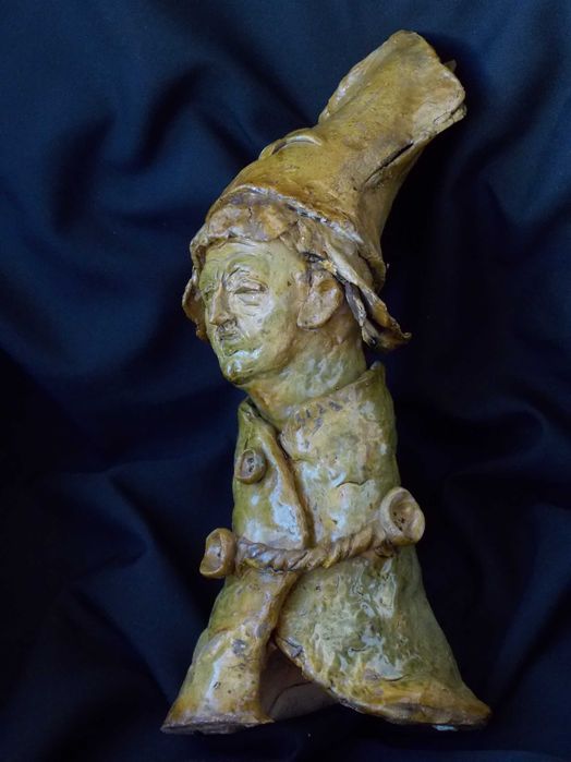 statueta veche 2,7 kg.arta lucrata manual antichitati statuie ceramica