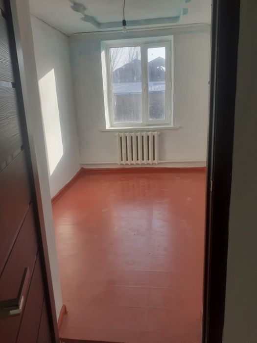 Продается дом 5 комнат.