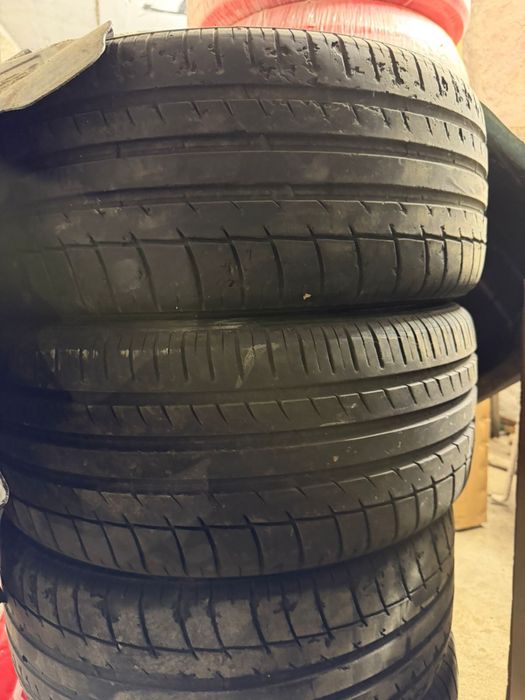 Срочно Продаются шины Трианжел!