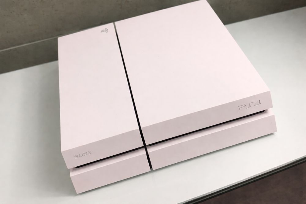 Игровая консоль , Playstation 4. PS4