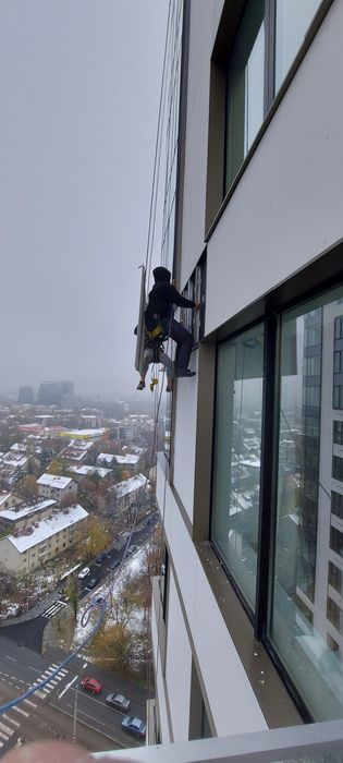 Alpiniști Utilitari