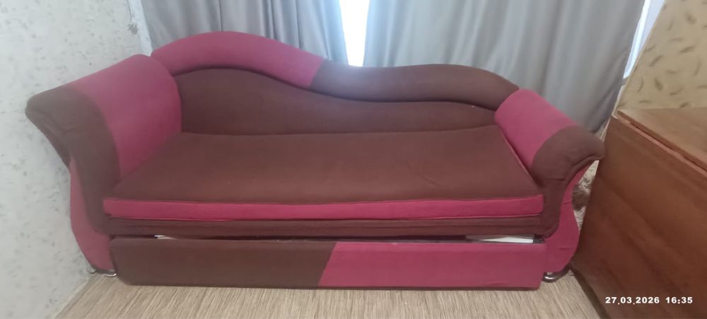 СРОЧНО! Отдам диван.