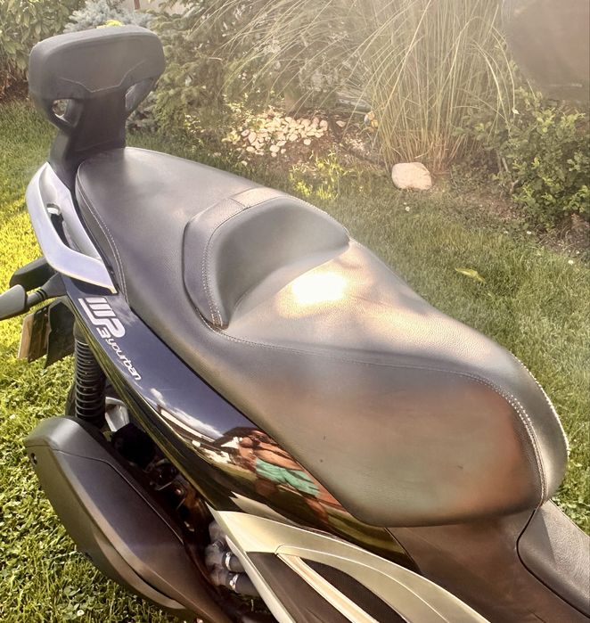 Piaggio mp3, piaggio yourban, piaggio 3 roti, scuter conduci cu B