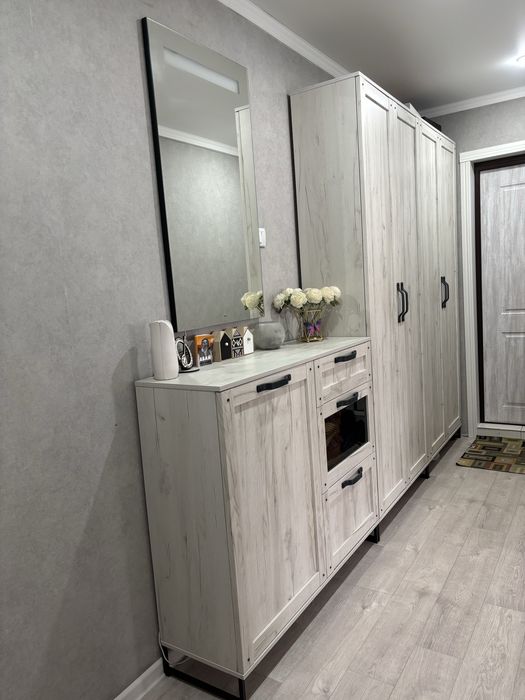 Продам мебель для прихожей