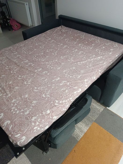 Canapea extensibila Onesti