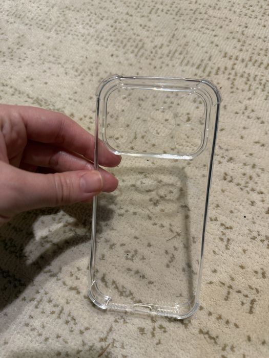 Husa Iphone 17 pro, transparenta