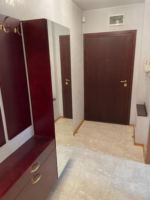 Дава се под наем Тристаен апартамент в София, Хиподрума - 108 кв.м за 750 € - Снимка #4