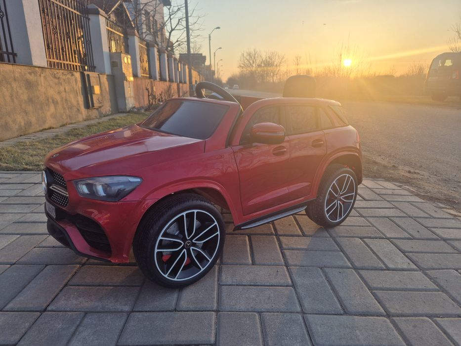 Masinuta electrică copii Mercedes GLE