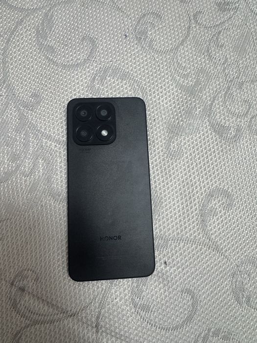 Хонор x8а  срочно нужны денги