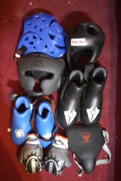 Echipamente protectie pentru lupte-box