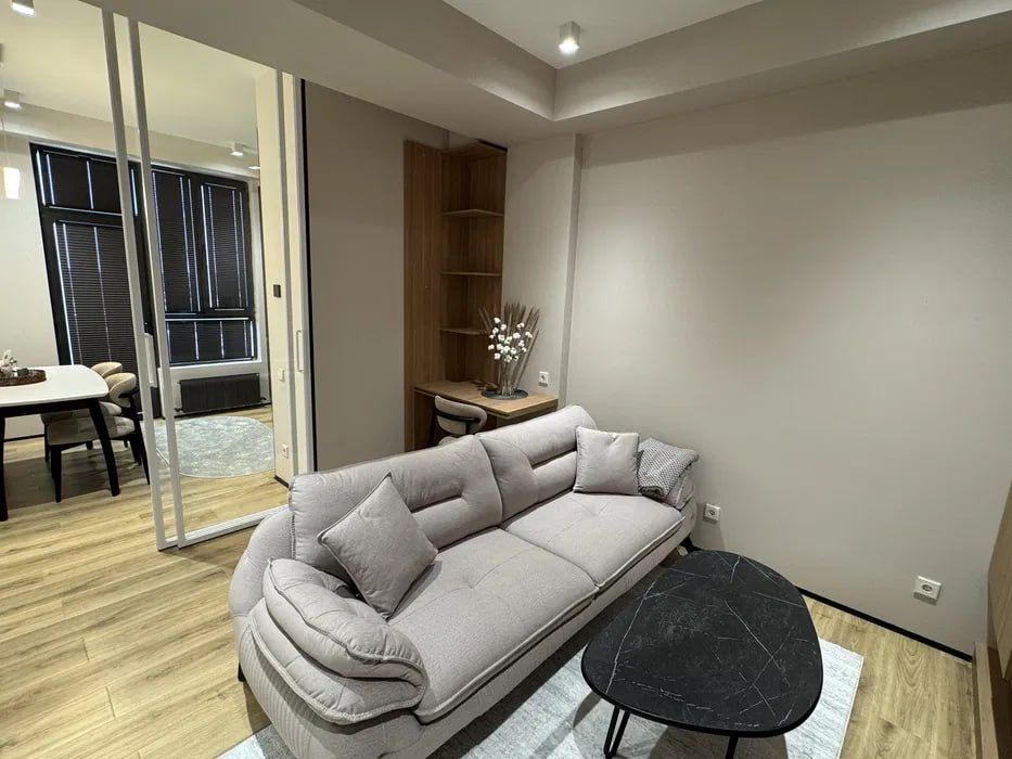 Яккасарайский р-н, ТЦ Некст 2х ком ор-р Улица Бобура