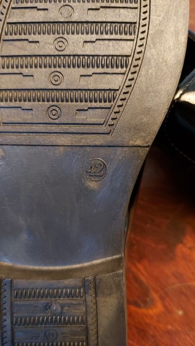 Мужские туфли продам