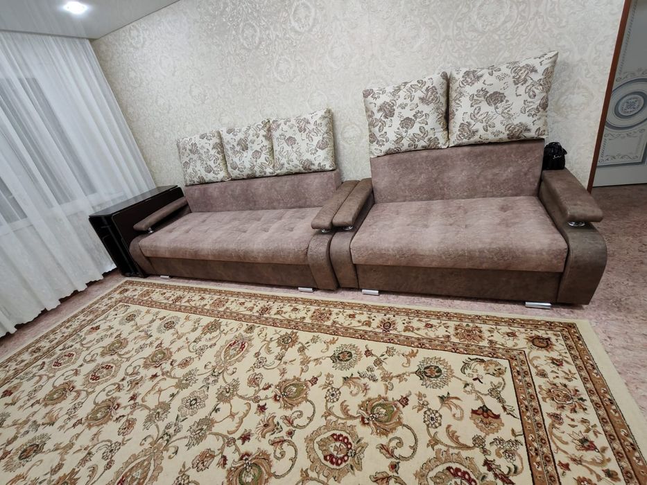 Диван в хорошем состоянии