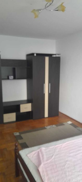 Inchiriez apartament 2 camere