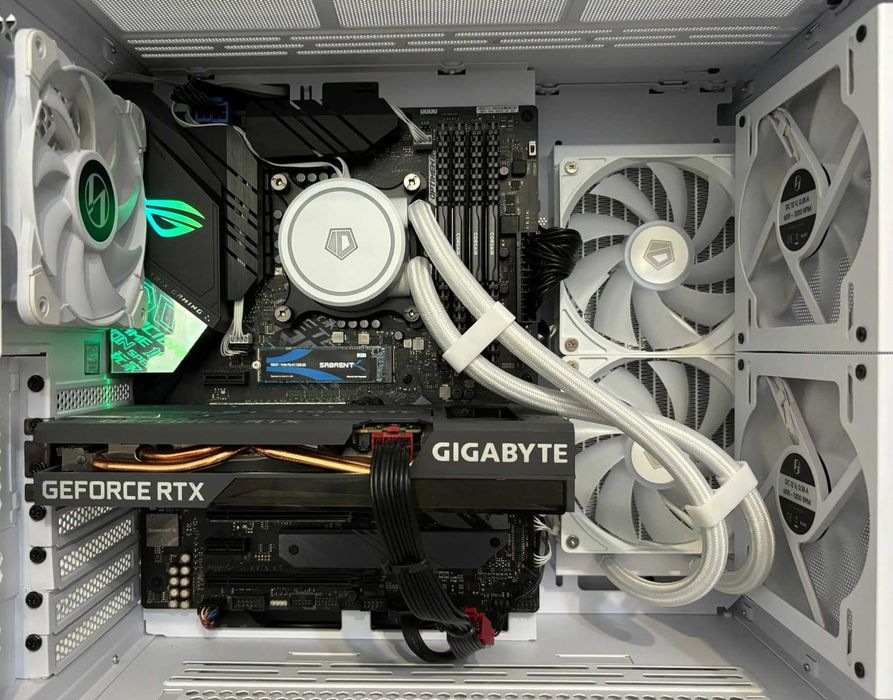 PC Gaming i9 9900K / RTX 3060 Ti / 32GB / Lian Li