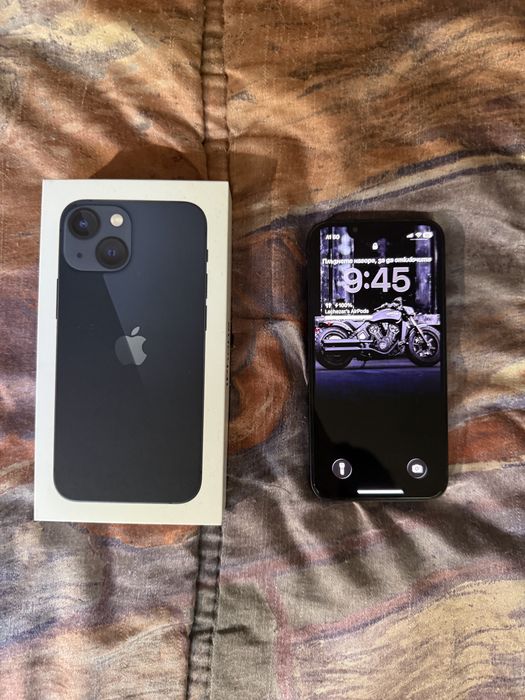 Придавам iphone 13 mini 128gb