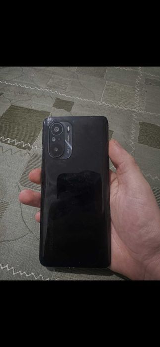 Poco f3 8/256 gb.