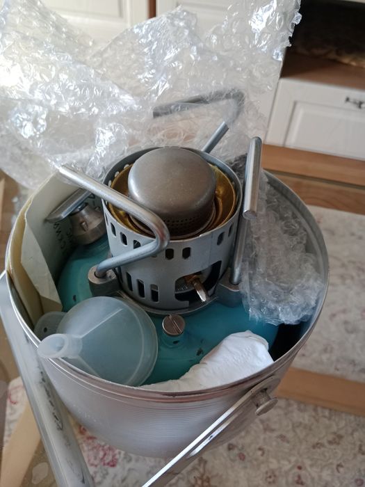 Примус Шмель 4 , новый.