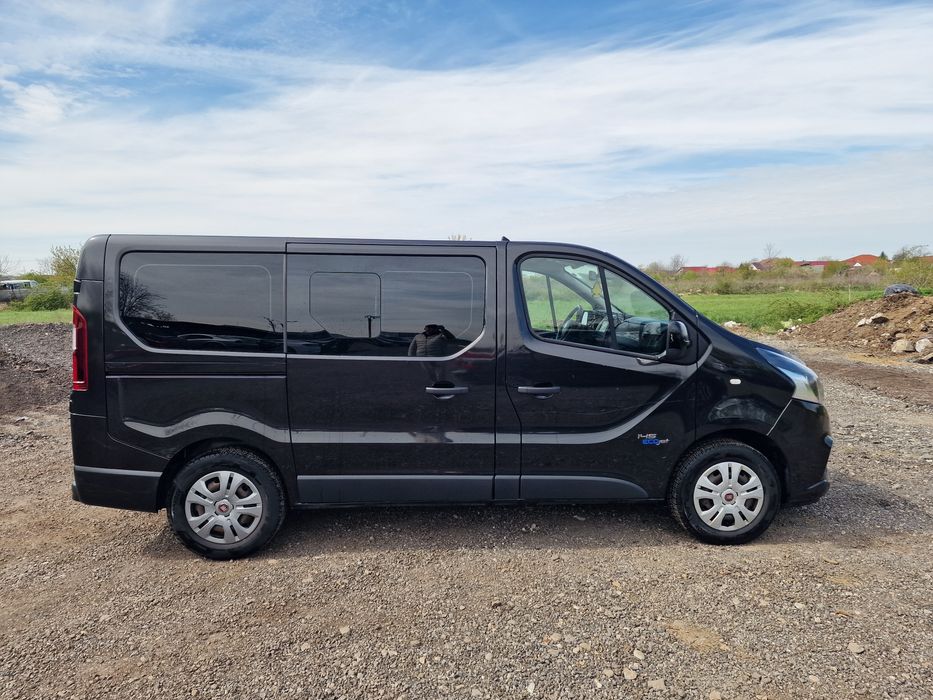 Micribuz  8+1 DE INCHIRIAT