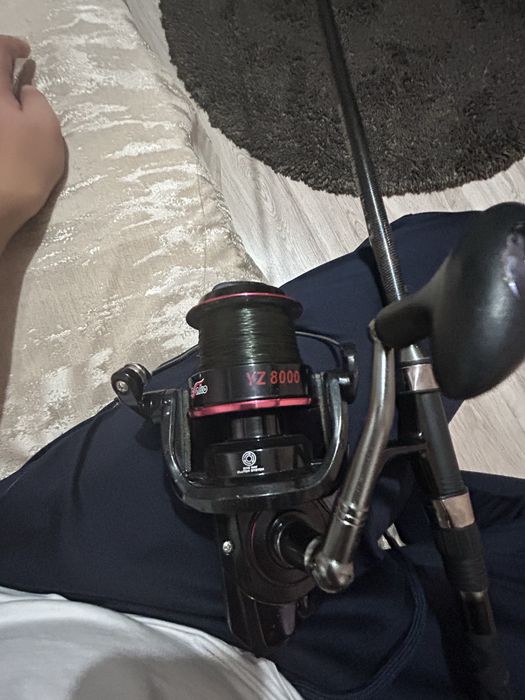 Шаранджийски въдица с макара