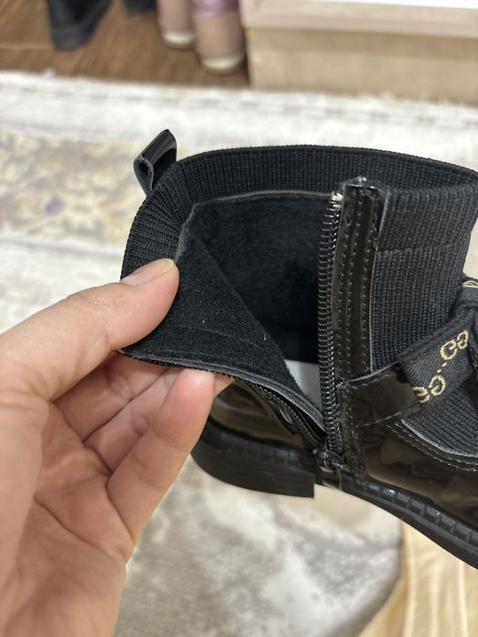 Сапожки на девочку демисезонные