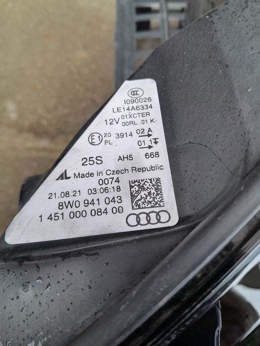 Ляф фар за  Audi a4 2015