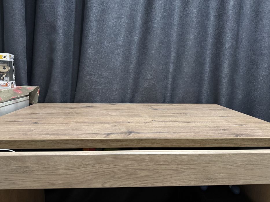 Письменный стол