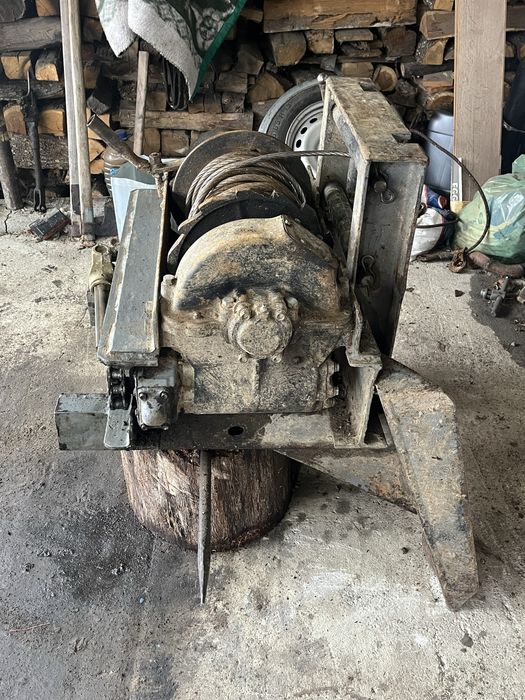 !! Troliu forestier / capestan /armata !! (Fonta)