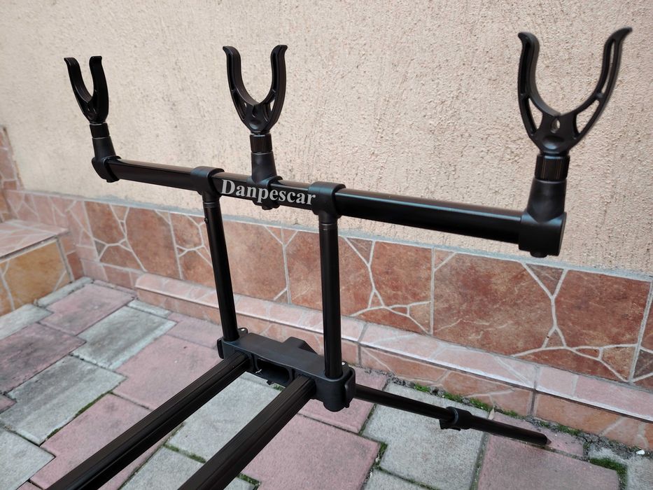 Rod pod PROFL BLACK pentru 3 lansete cu 4 picioare ( Duo Pod ) FL157