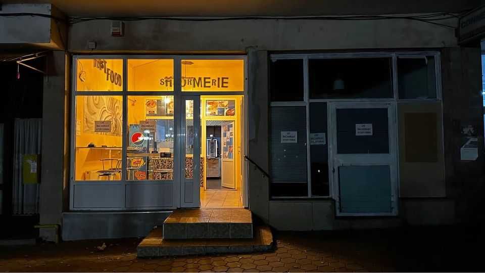 Spatiu de inchiriat Str. Horea Tarnaveni langa Posta cu vad comercial