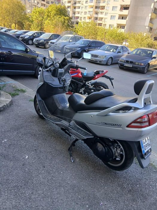 Сузуки     Бърбън