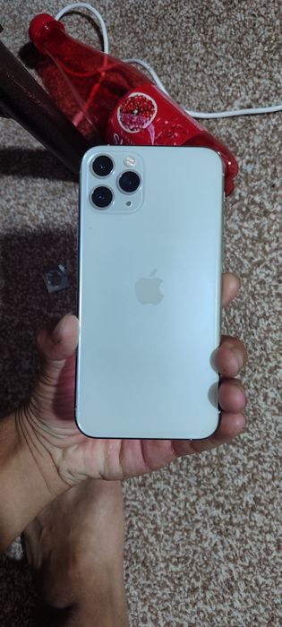 Iphone 11 pro  256/ srochniga