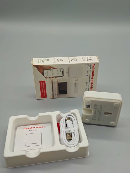 SwitchBot Hub Mini – смарт IR хъб/универсално дистанционно за TV и др.