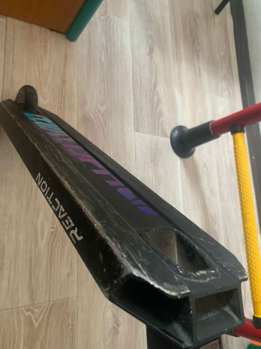 Продам самокат трюковой