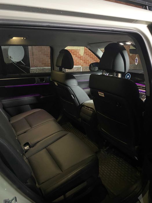 Продам Hyundai Santa fe 2024