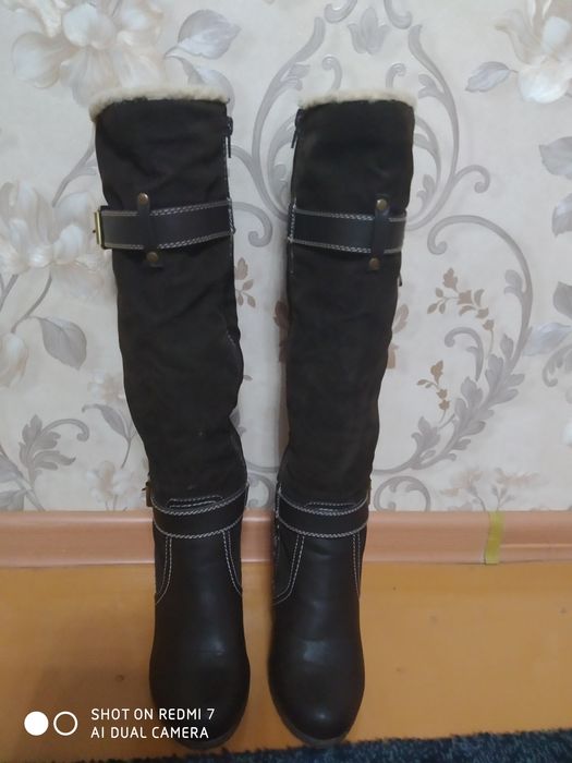 Продам сапоги женские