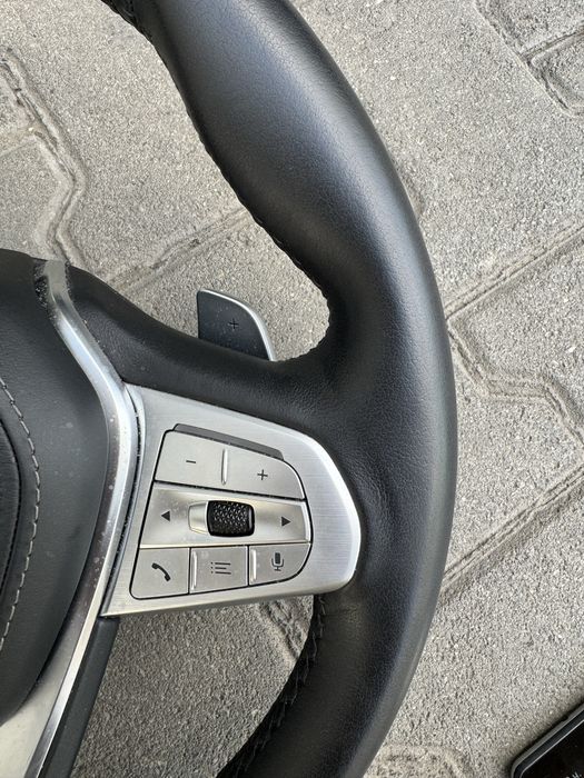 Оригинален Спортен Кожен Волан за BMW G11 G30 с Airbag