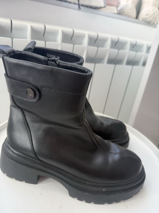 Боти и маратонки