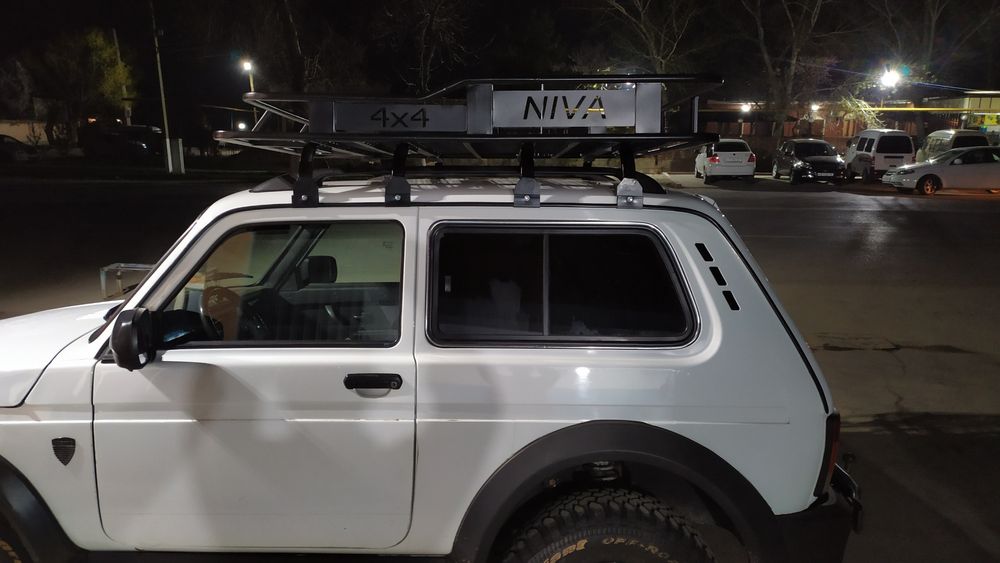 Niva мошинасини томига экспедиционный автобагажник