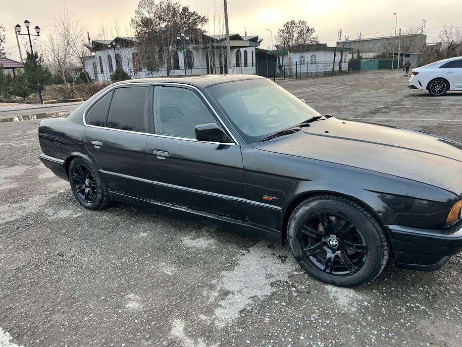 Бмв е34 сатылады.