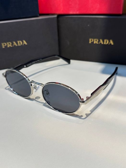 Ochelari Prada noi
