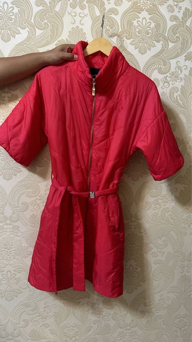 Продам куртку в отличном состоянии