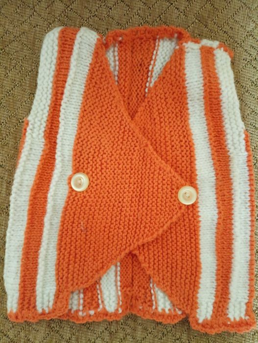 Плетен детски костюм