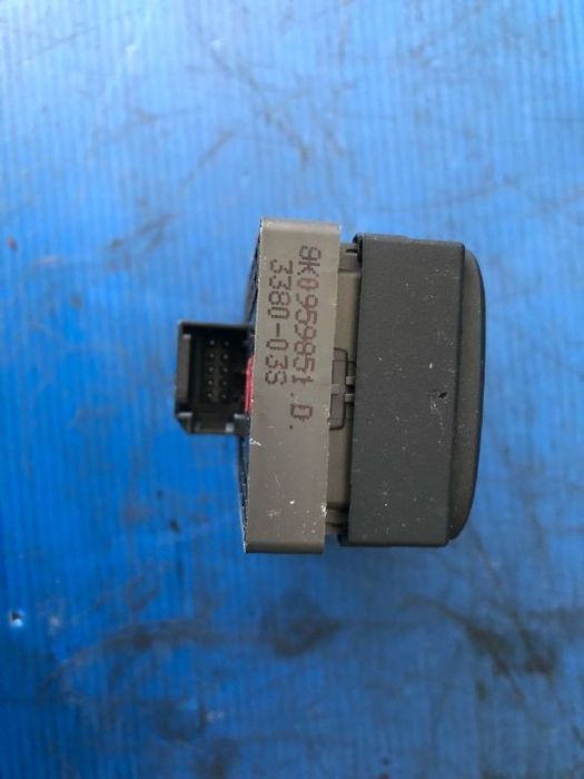 butoane comanda geam stanga fata audi a4 b8