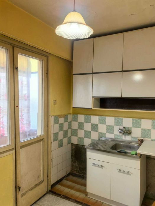 Продава се Двустаен апартамент в Плевен, Идеален център - 58 кв.м за 660 €/кв.м - Снимка #4