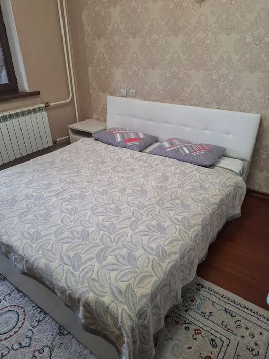 Кровать двуспальная