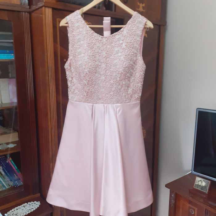 Rochita eleganta dantela