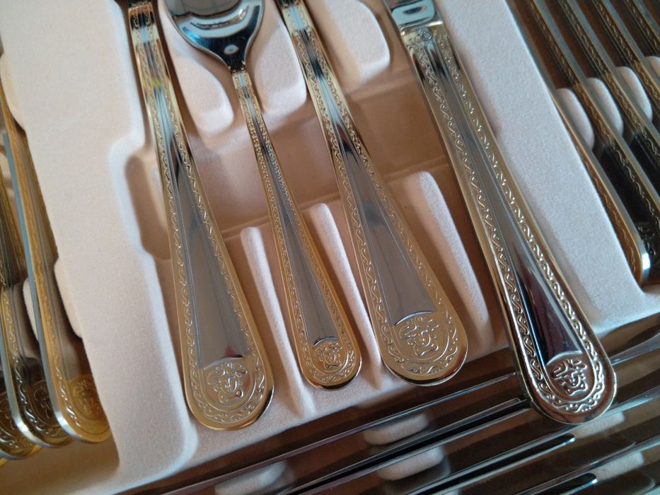 Луксозен комплект прибори за хранене ZILLINGER .